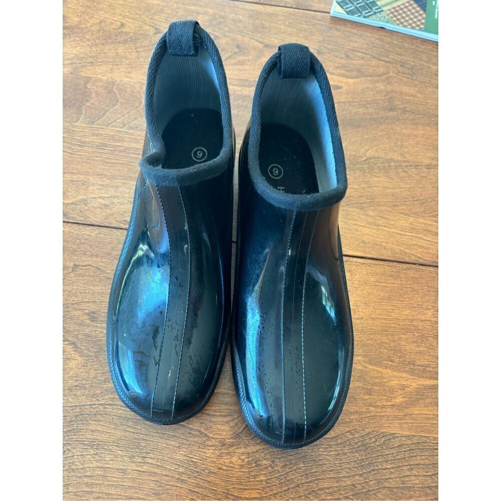 Henry Ferrara Rain Booties